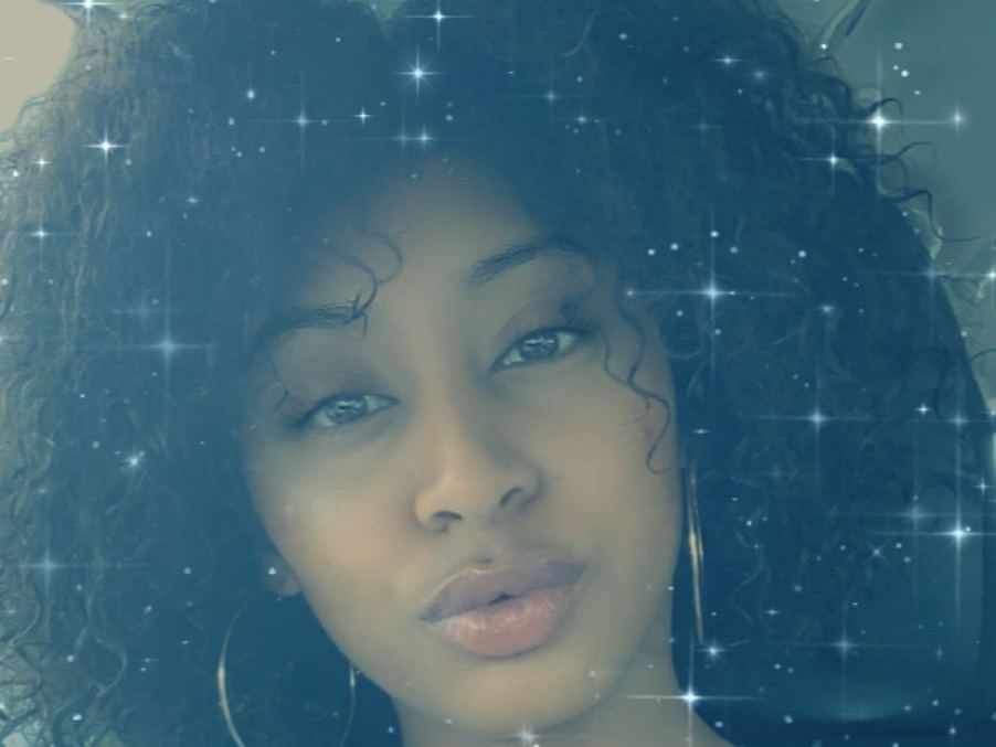 QueenIndiaaa profielfoto van cam model 