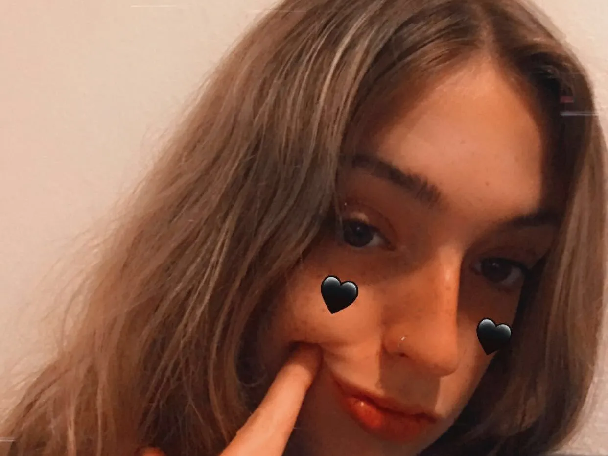 Image de profil du modèle de webcam badkitty_xo