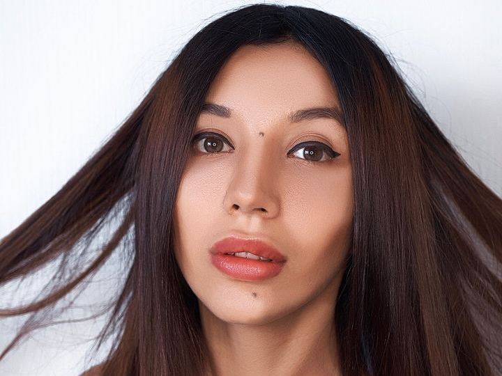 Moonlun profielfoto van cam model 