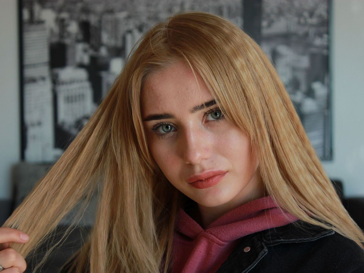MariaHoues immagine del profilo del modello di cam
