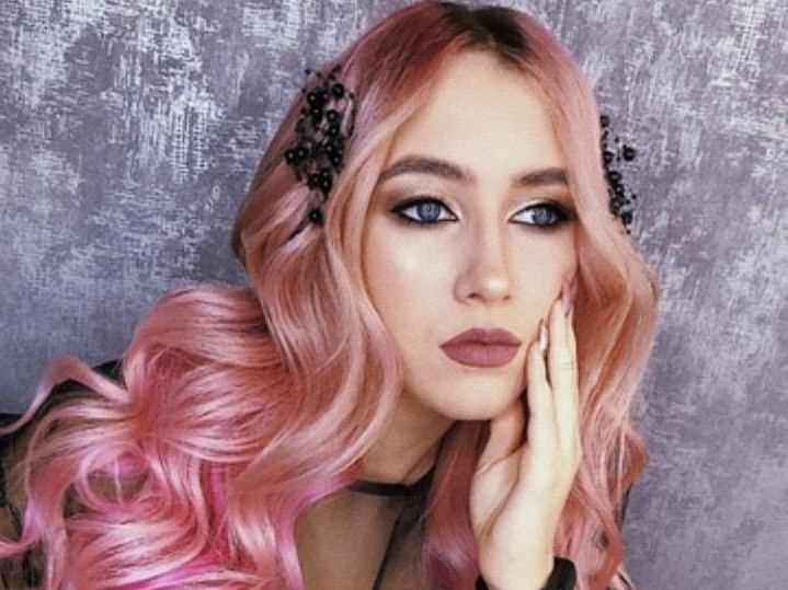 PinkyLana cam model profile picture 