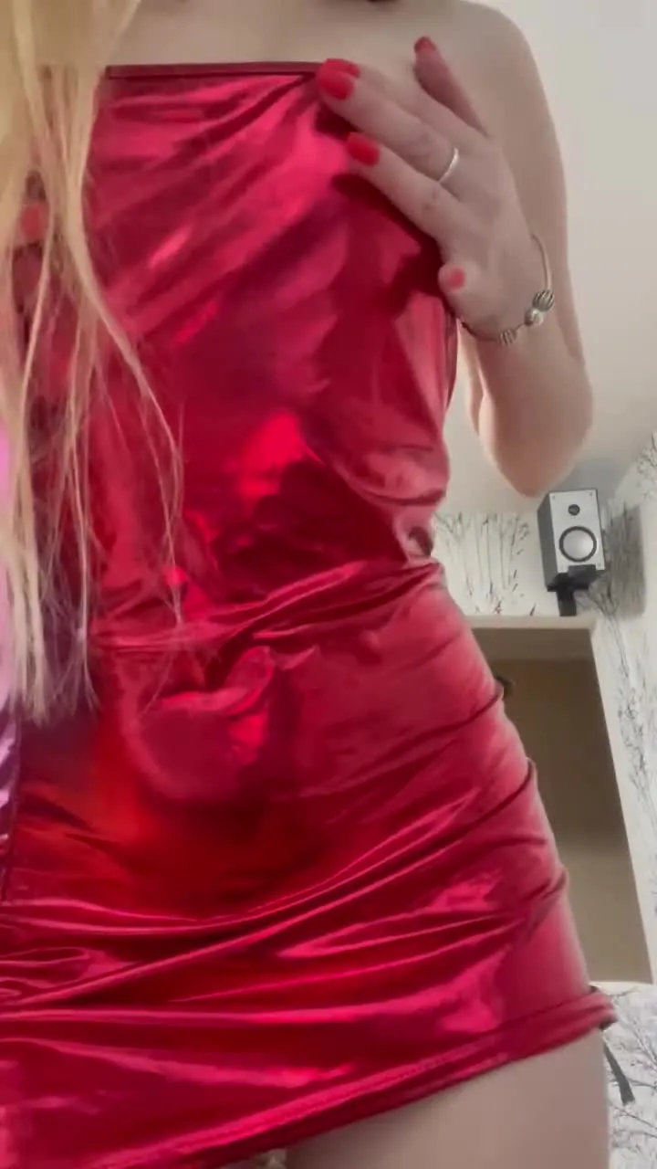 Artist Sweet_Blonde Video 4