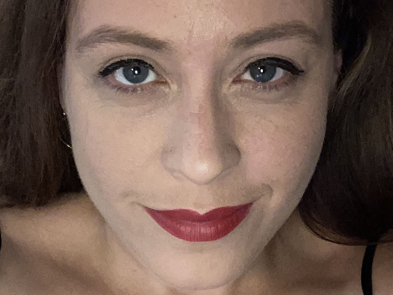 Image de profil du modèle de webcam DeeRoachIndiana