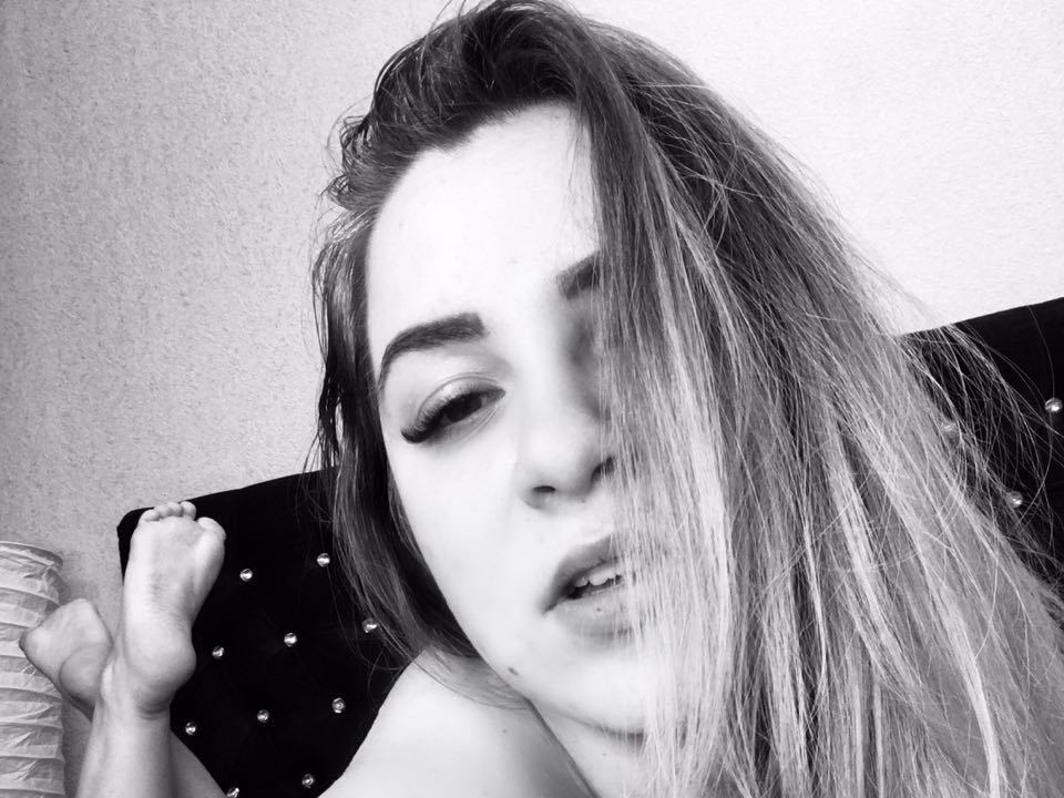 CarolynK Profilbild des Cam-Modells 