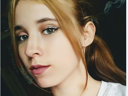 Image de profil du modèle de webcam Young_Shiki