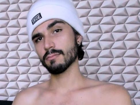 AdamDosantos Profilbild des Cam-Modells 