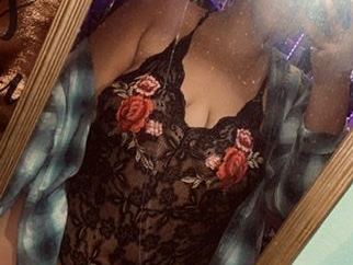 Emmybxby profilbild på webbkameramodell 