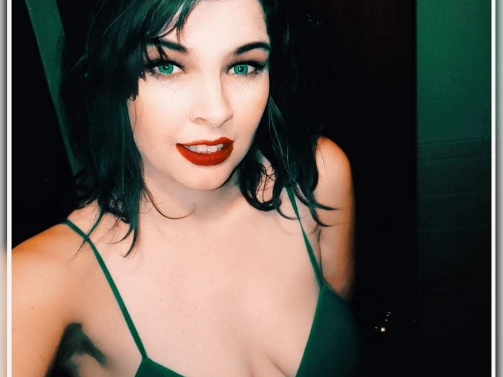 Foto de perfil de modelo de webcam de Jade_Fantasy 