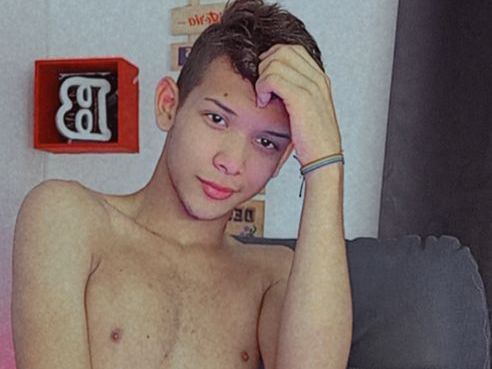 Image de profil du modèle de webcam edward_bloom