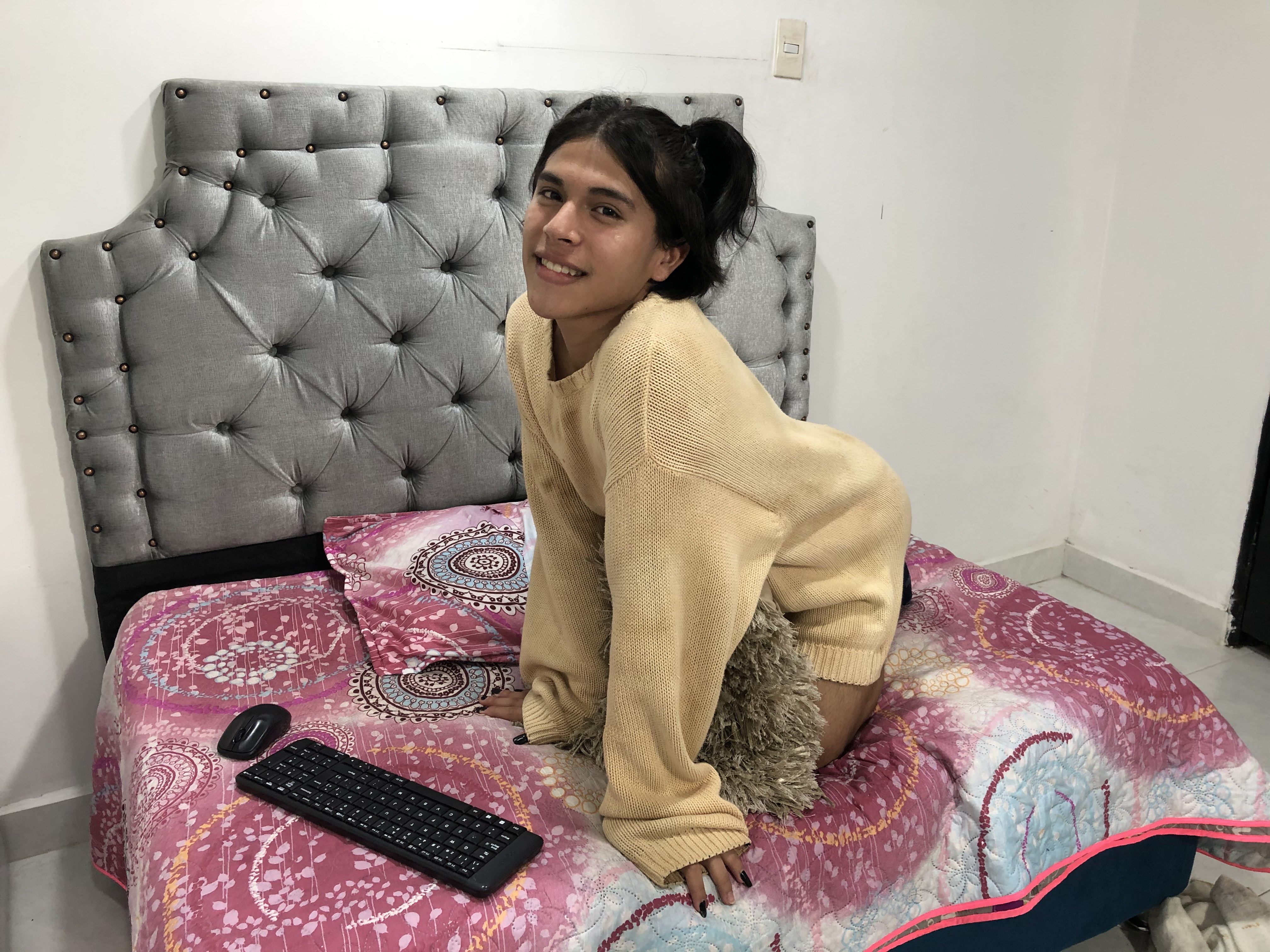 Image de profil du modèle de webcam FernandaSaylor