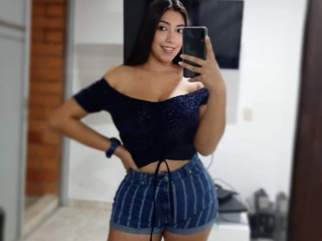MagdaMiranda immagine del profilo del modello di cam