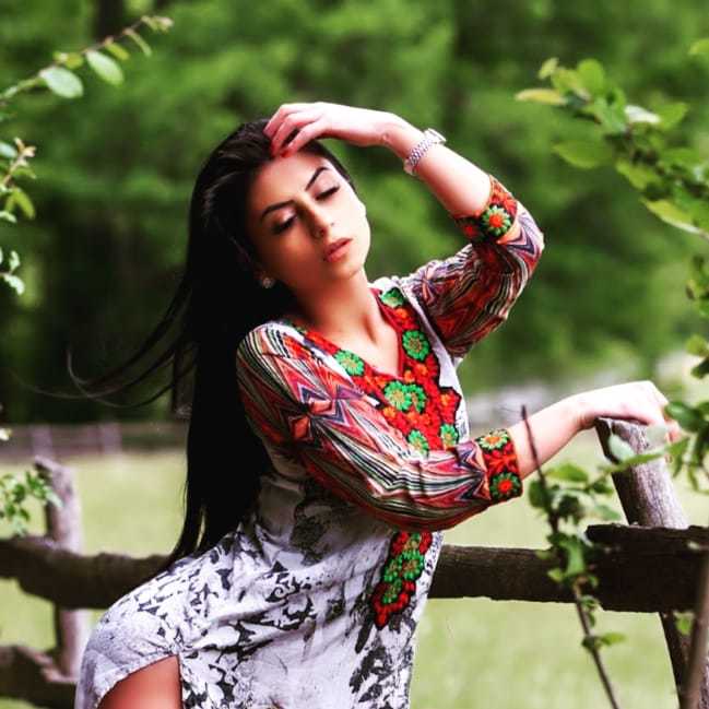 Interprete IndianShiaaa Foto 3