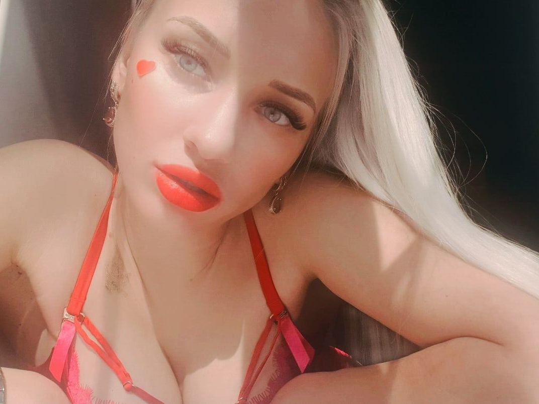 Profilbilde av MOLLY_AMAZING webkamera modell