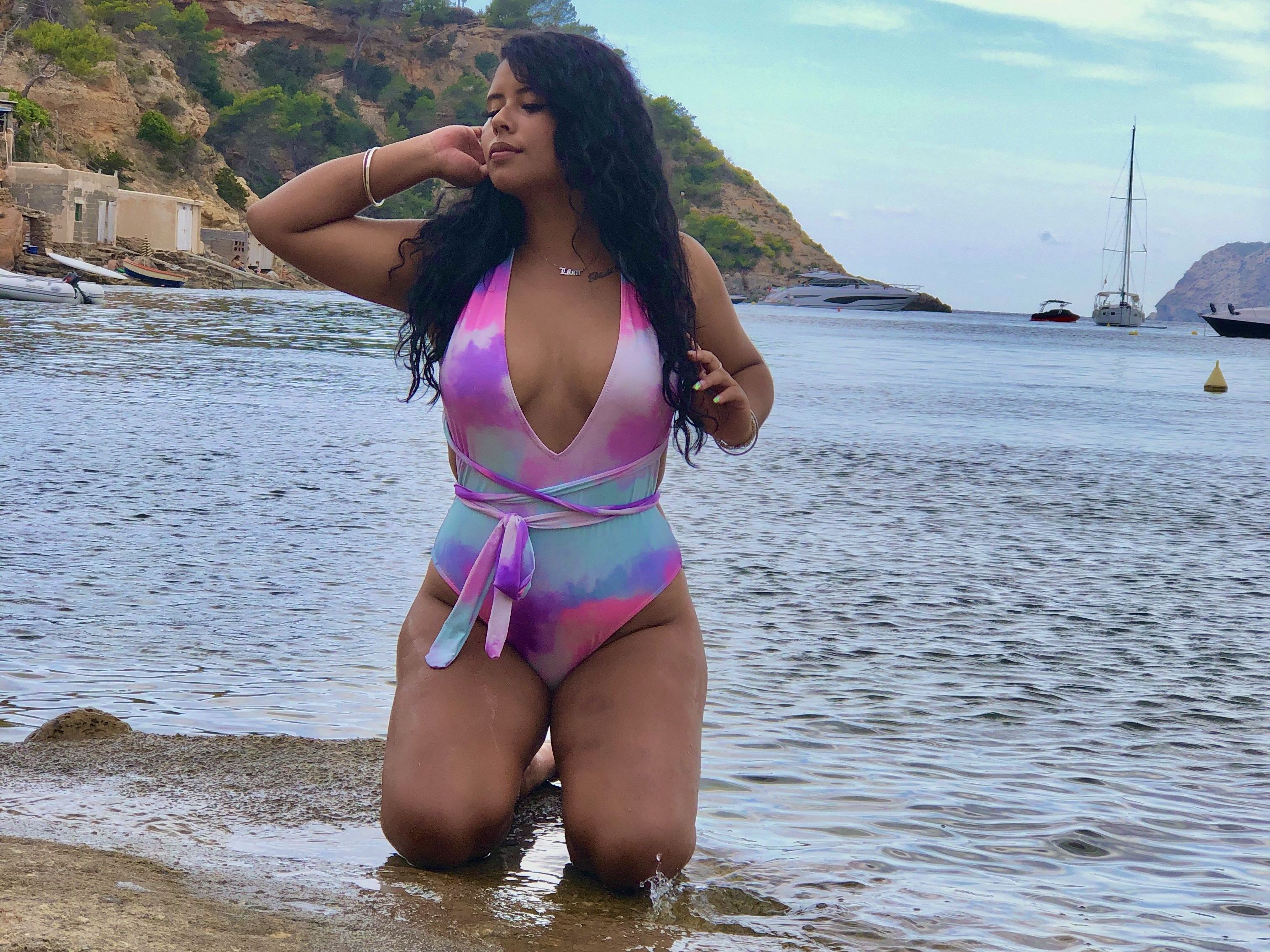 Paradisexy cam model profile picture 