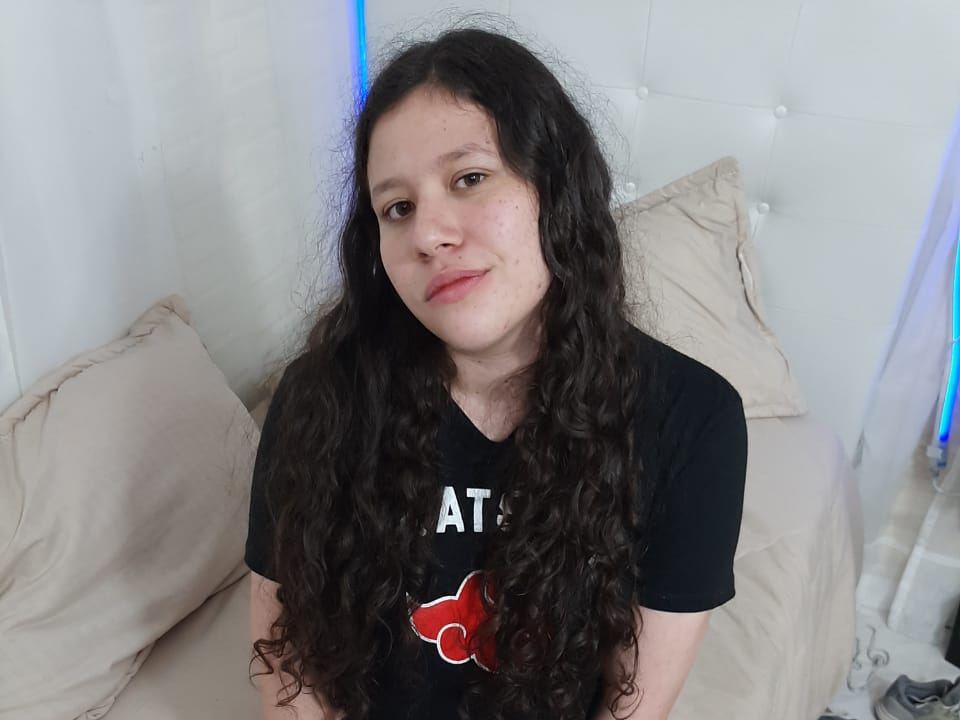 Imagen de perfil de modelo de cámara web de Samantatovar