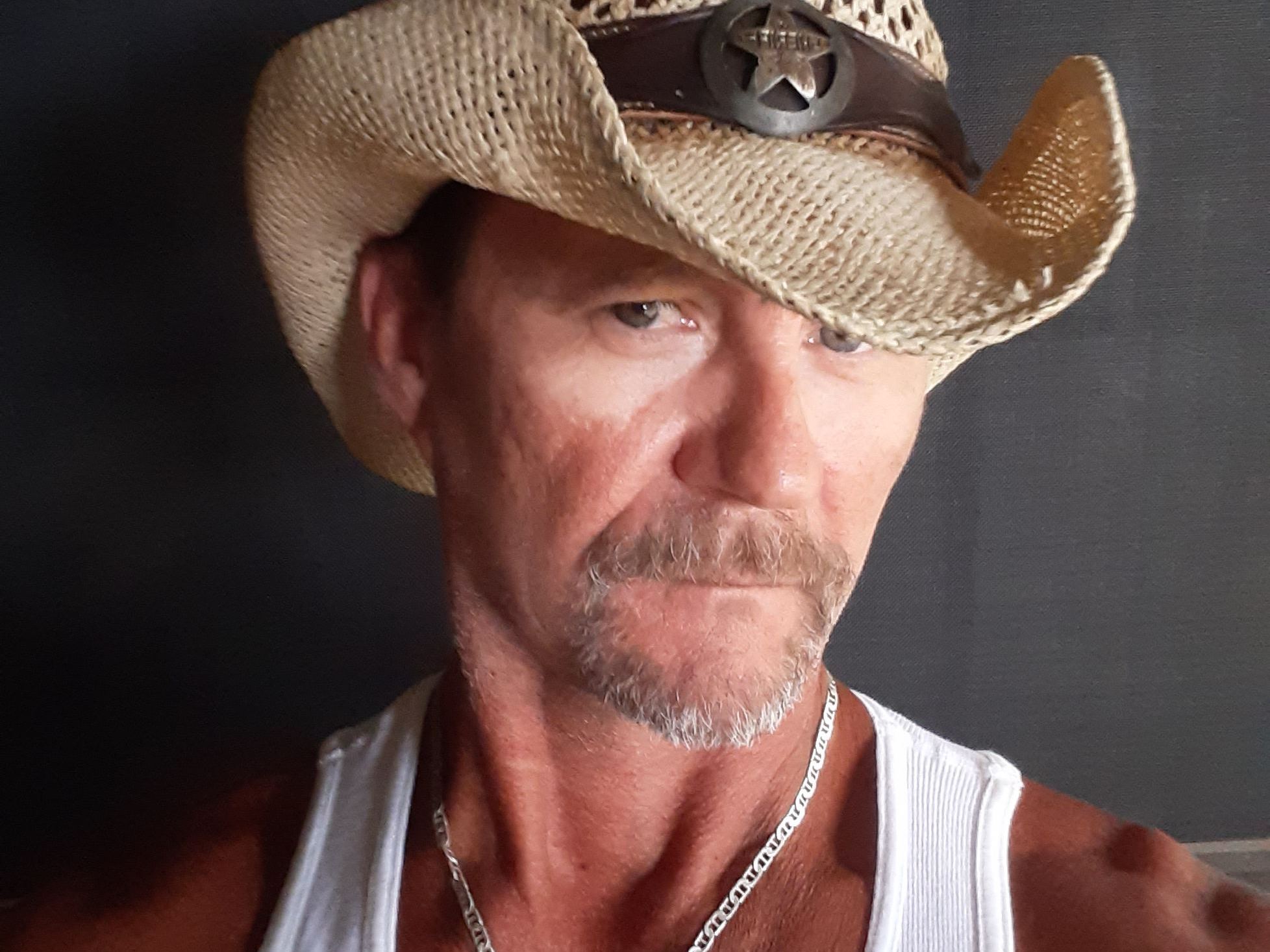 Image de profil du modèle de webcam Naughty_Texan_4U