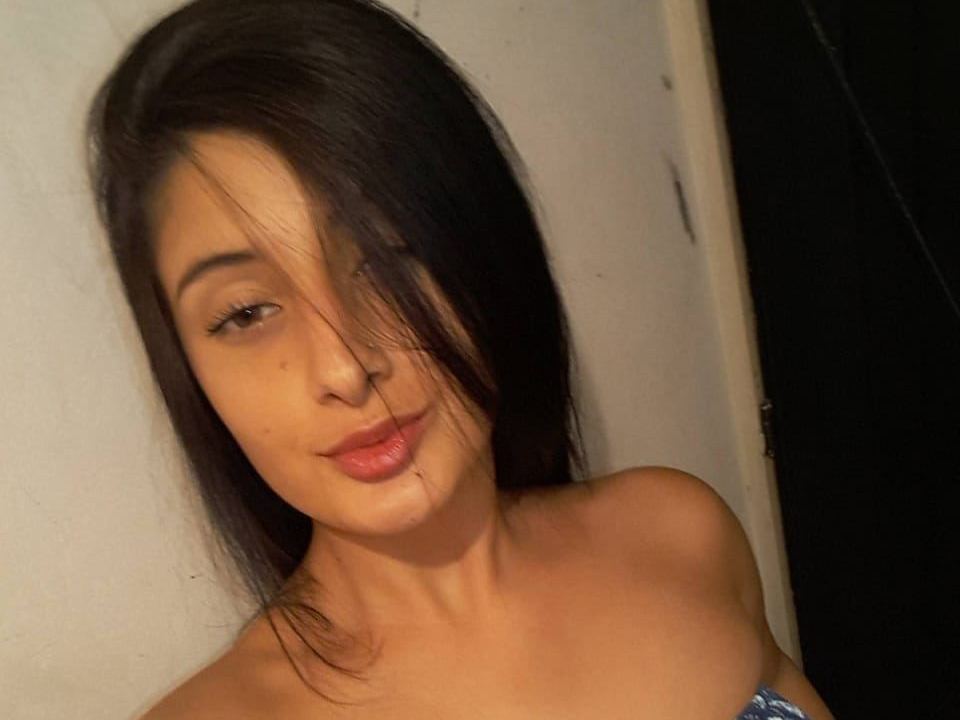 Imagen de perfil de modelo de cámara web de GabyMoretti