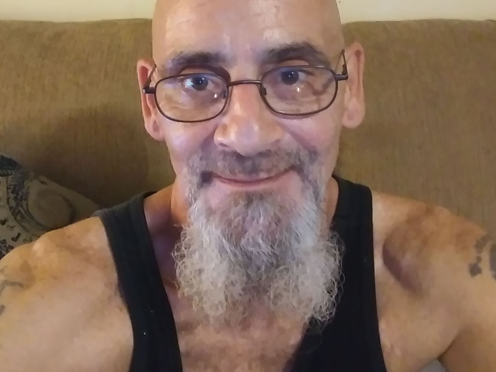 CaptainSaveahoe cam model profile picture 