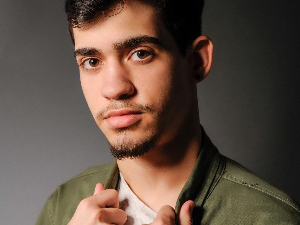 Calvin_Maze profielfoto van cam model 
