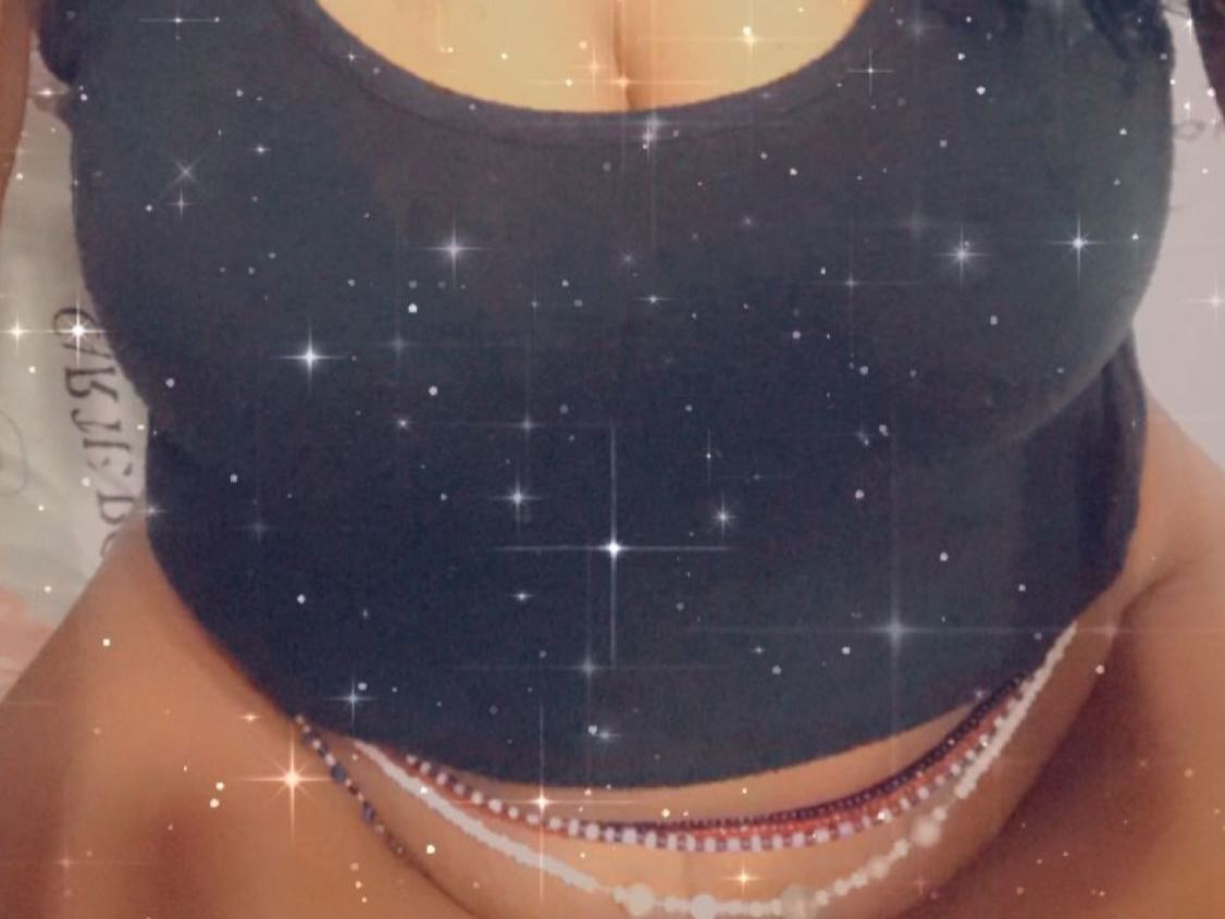 Imagen de perfil de modelo de cámara web de NikkiMaat