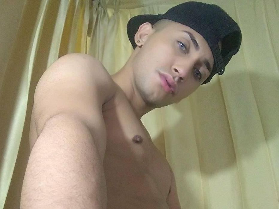 Foto de perfil de modelo de webcam de maxhotcum 