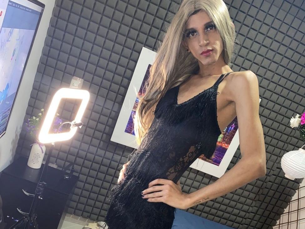 Nicoll_Howard profilbild på webbkameramodell 