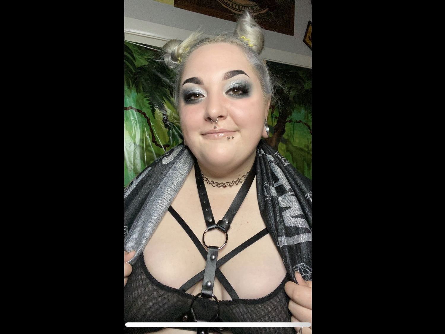 Profilbilde av ChunkyMoonWitch webkamera modell