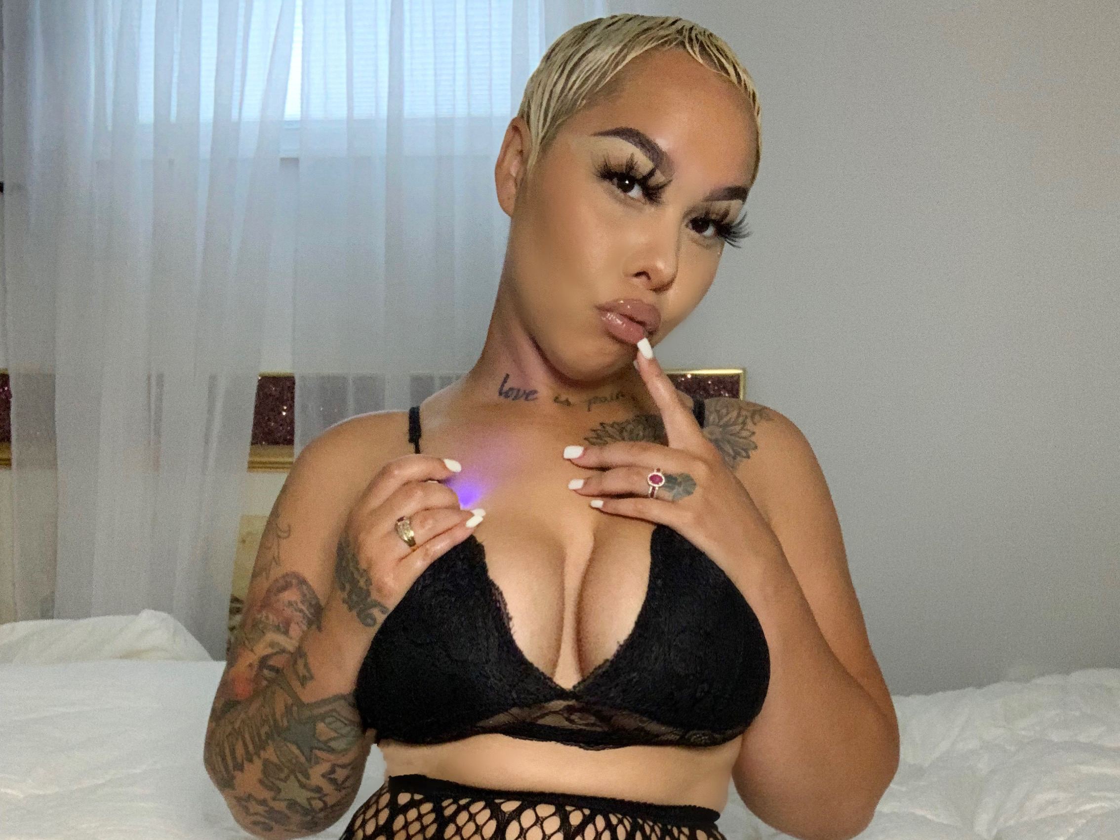 blackeuro profielfoto van cam model 