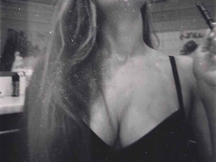 Foto de perfil de modelo de webcam de FloraWatson 