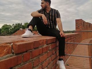 Imagen de perfil de modelo de cámara web de aju1234