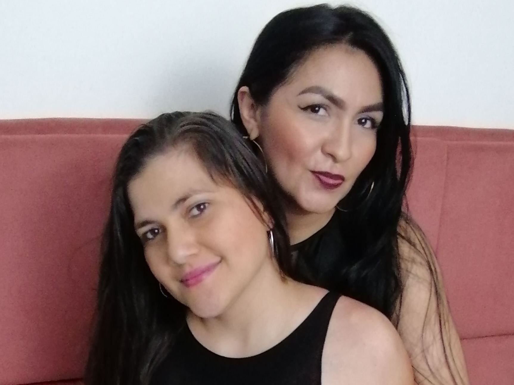 MyaAndJana profielfoto van cam model 