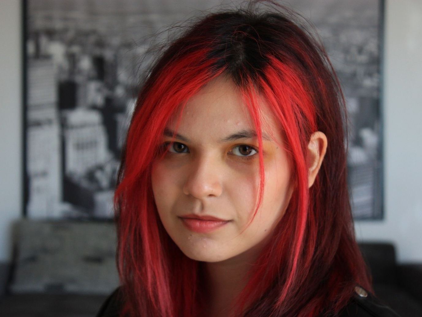 JuliyPogby profilbild på webbkameramodell 