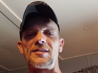 Bigstick82 cam model profile picture 