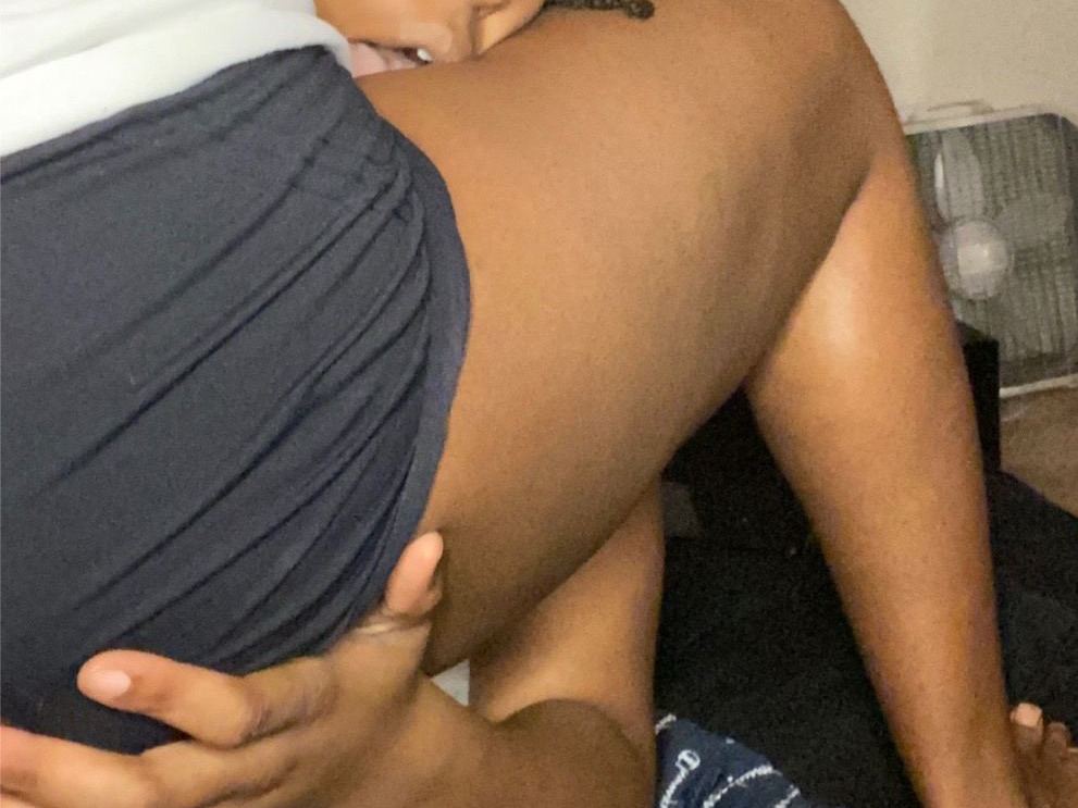 Image de profil du modèle de webcam LaurenAndBellaxoxo