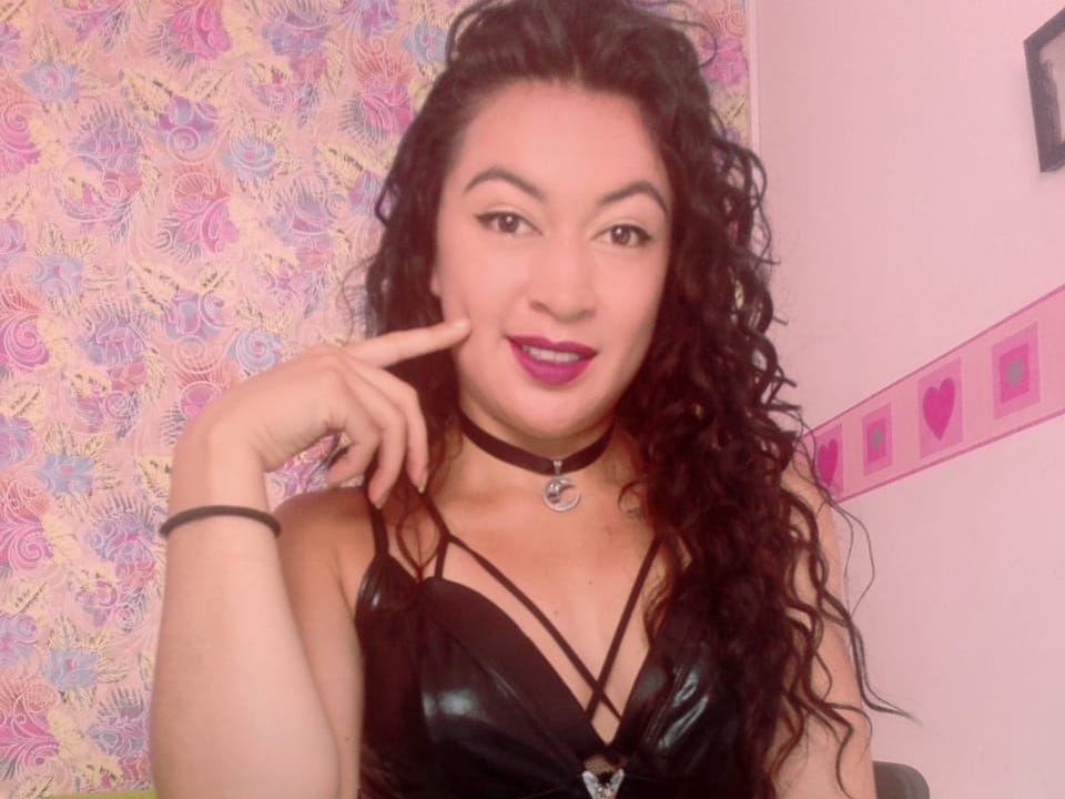 Profilbilde av camii_dollart webkamera modell