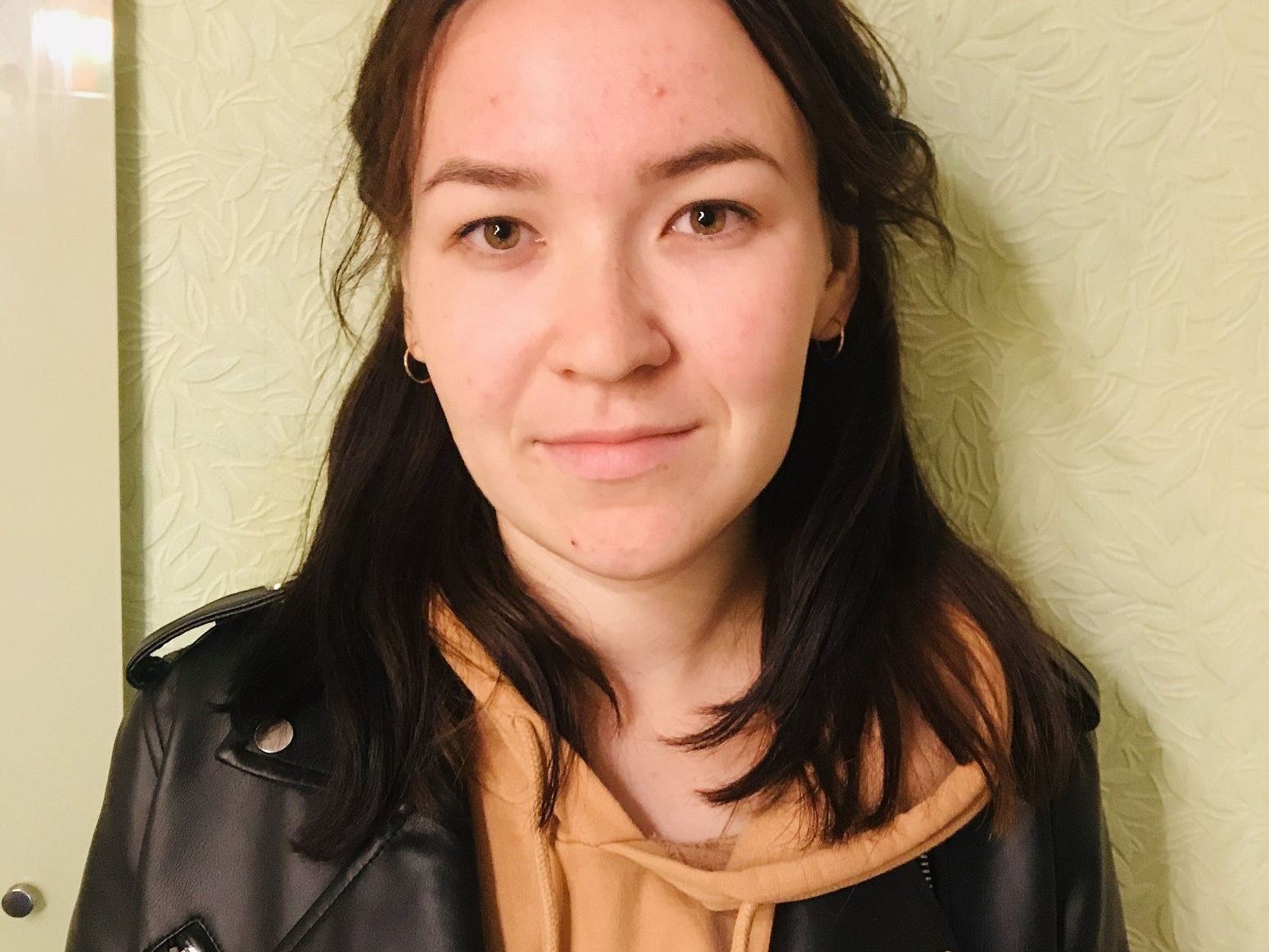 TonniaBloom profilbild på webbkameramodell 