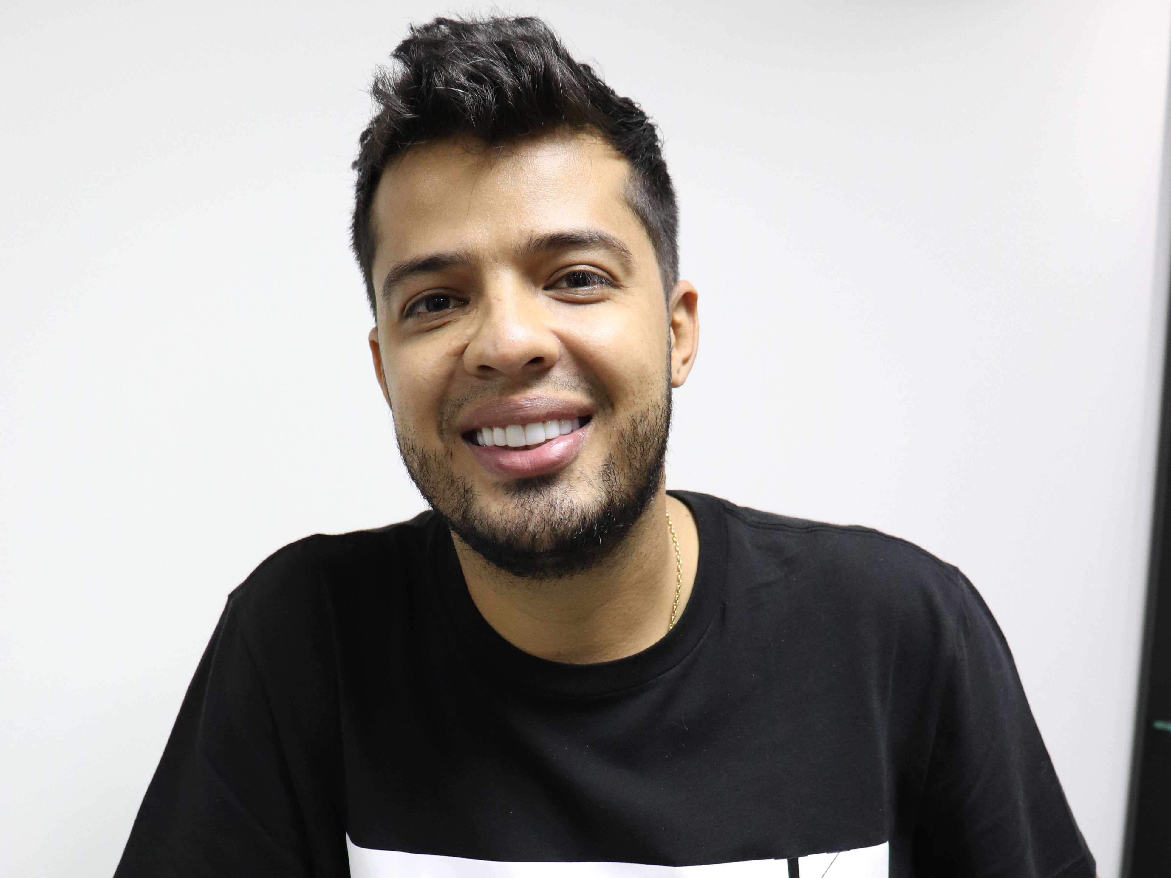 Foto de perfil de modelo de webcam de CharlesMartin 