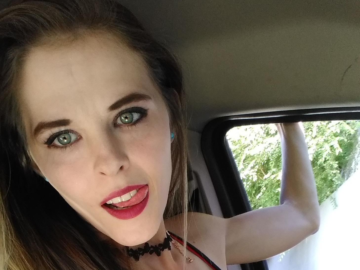 Foto de perfil de modelo de webcam de Lilwhite_bunnyrabbit