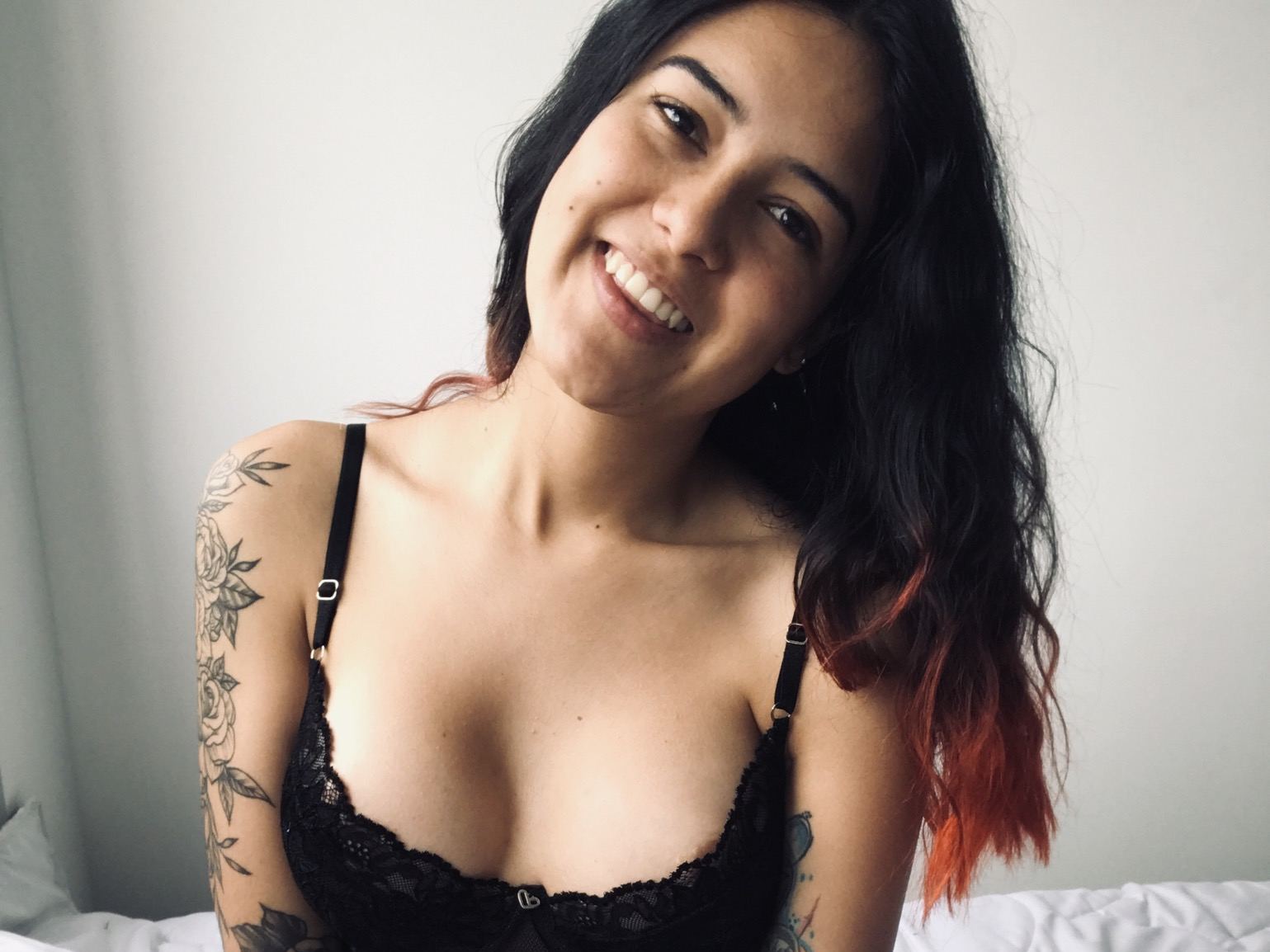 Imagen de perfil de modelo de cámara web de SamanthaFlores