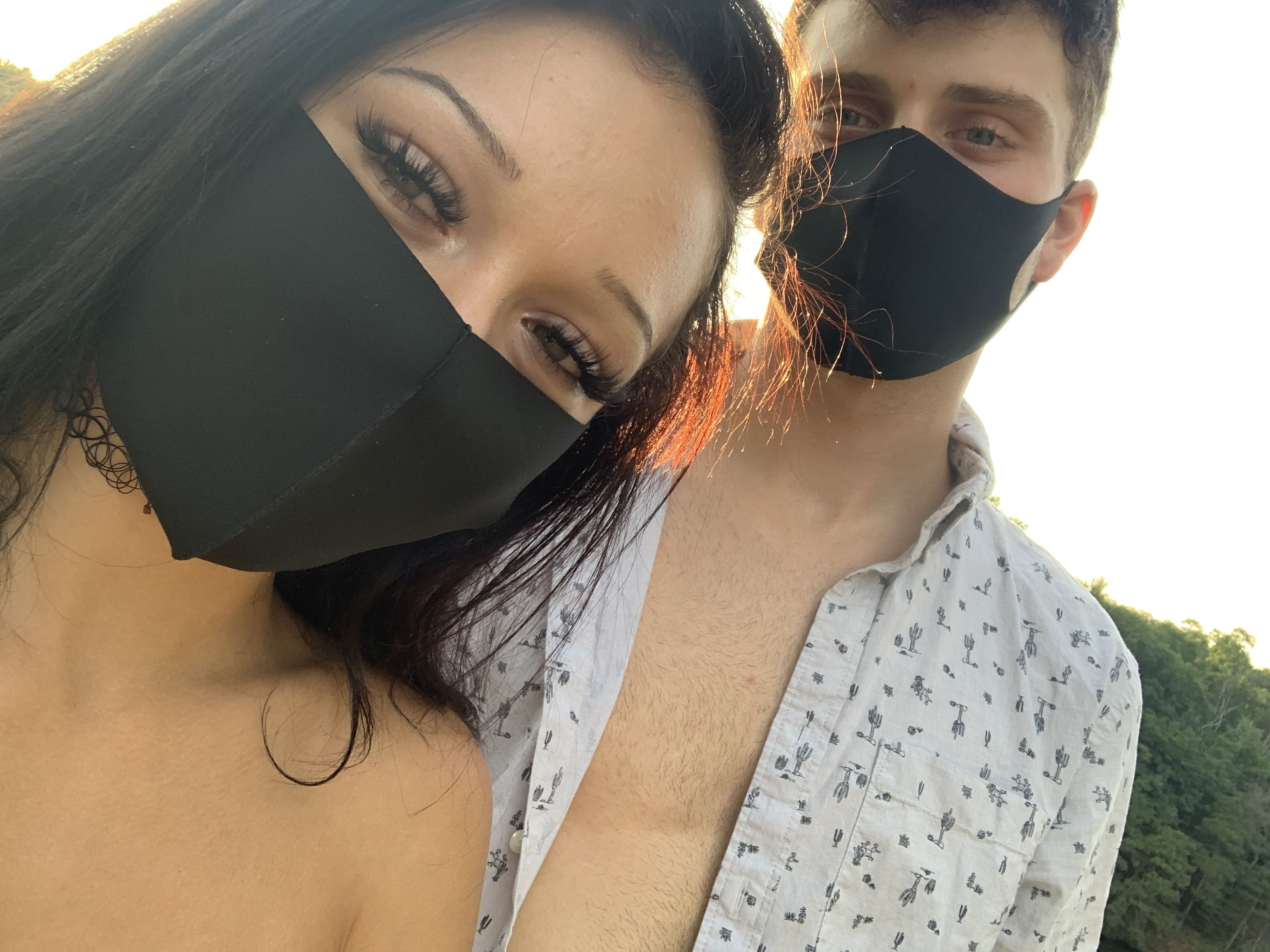 TindrCouple Profilbild des Cam-Modells 