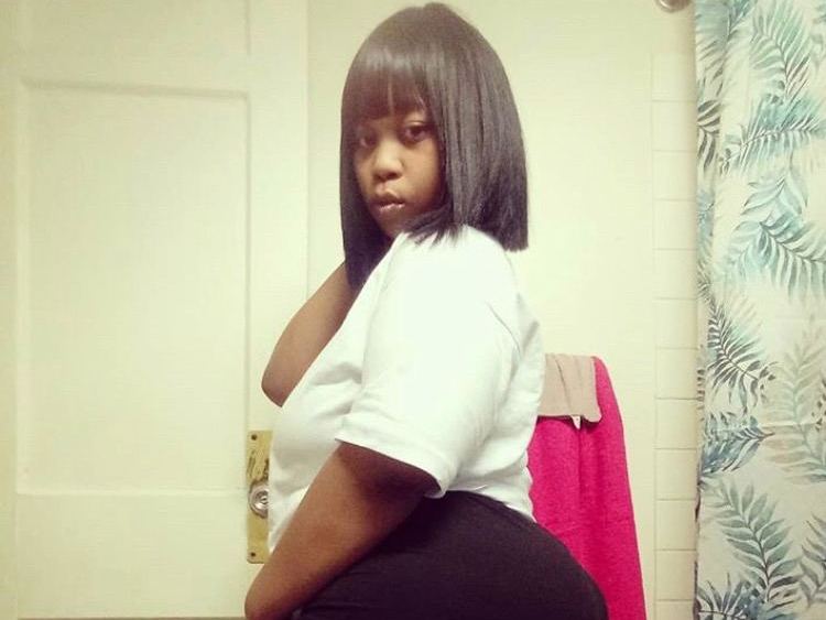 Image de profil du modèle de webcam CallMeJuicyJuice
