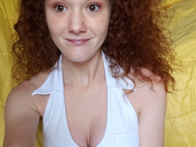 Imagen de perfil de modelo de cámara web de Riley_Reins