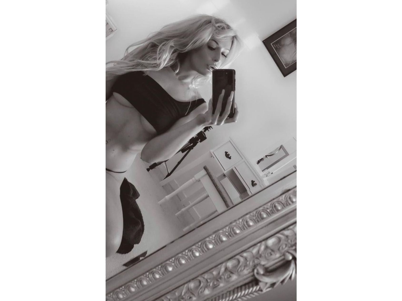 Imagen de perfil de modelo de cámara web de KINKYPAIGEX