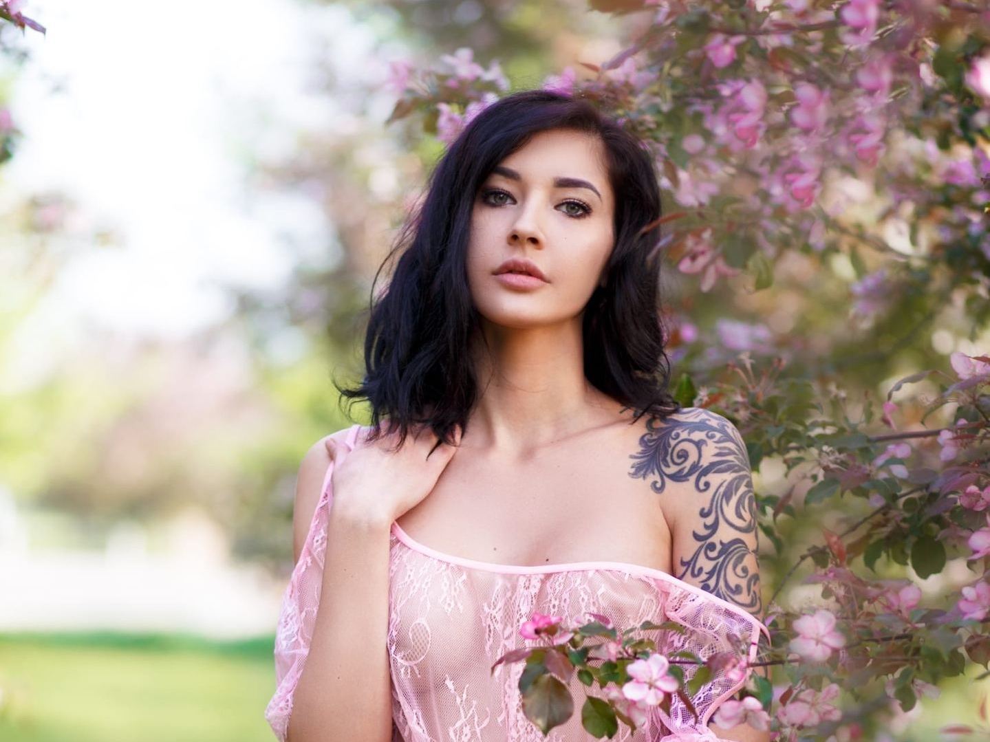 NicoleRomonova cam model profile picture 