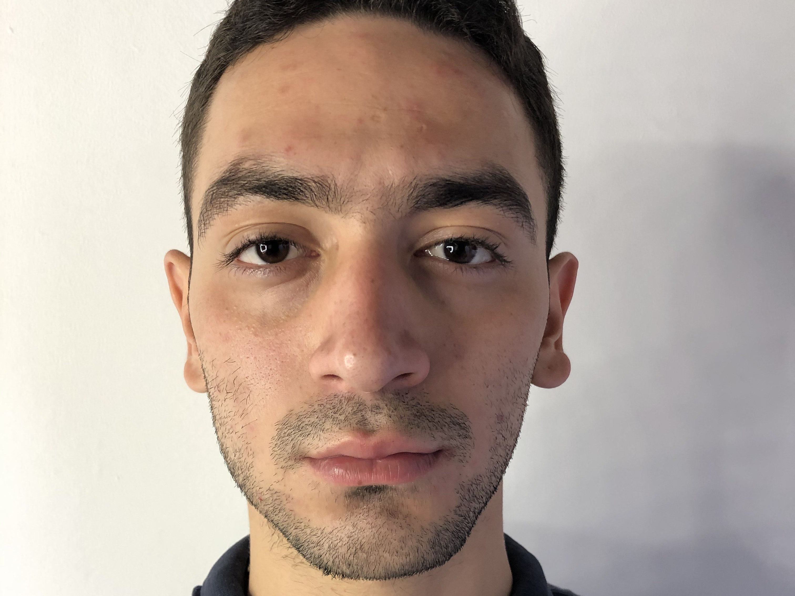 Imagen de perfil de modelo de cámara web de Rogher_Johnson