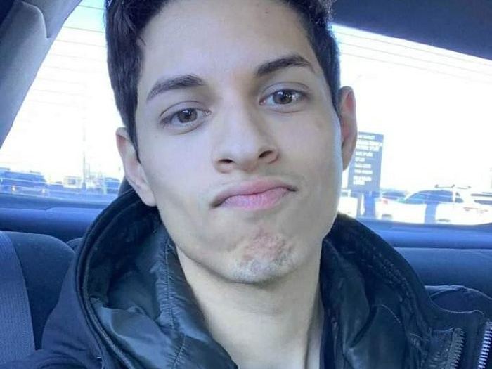 Image de profil du modèle de webcam Nick_Star