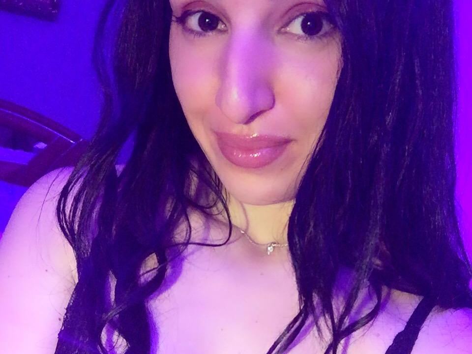 Julya_baby profielfoto van cam model 