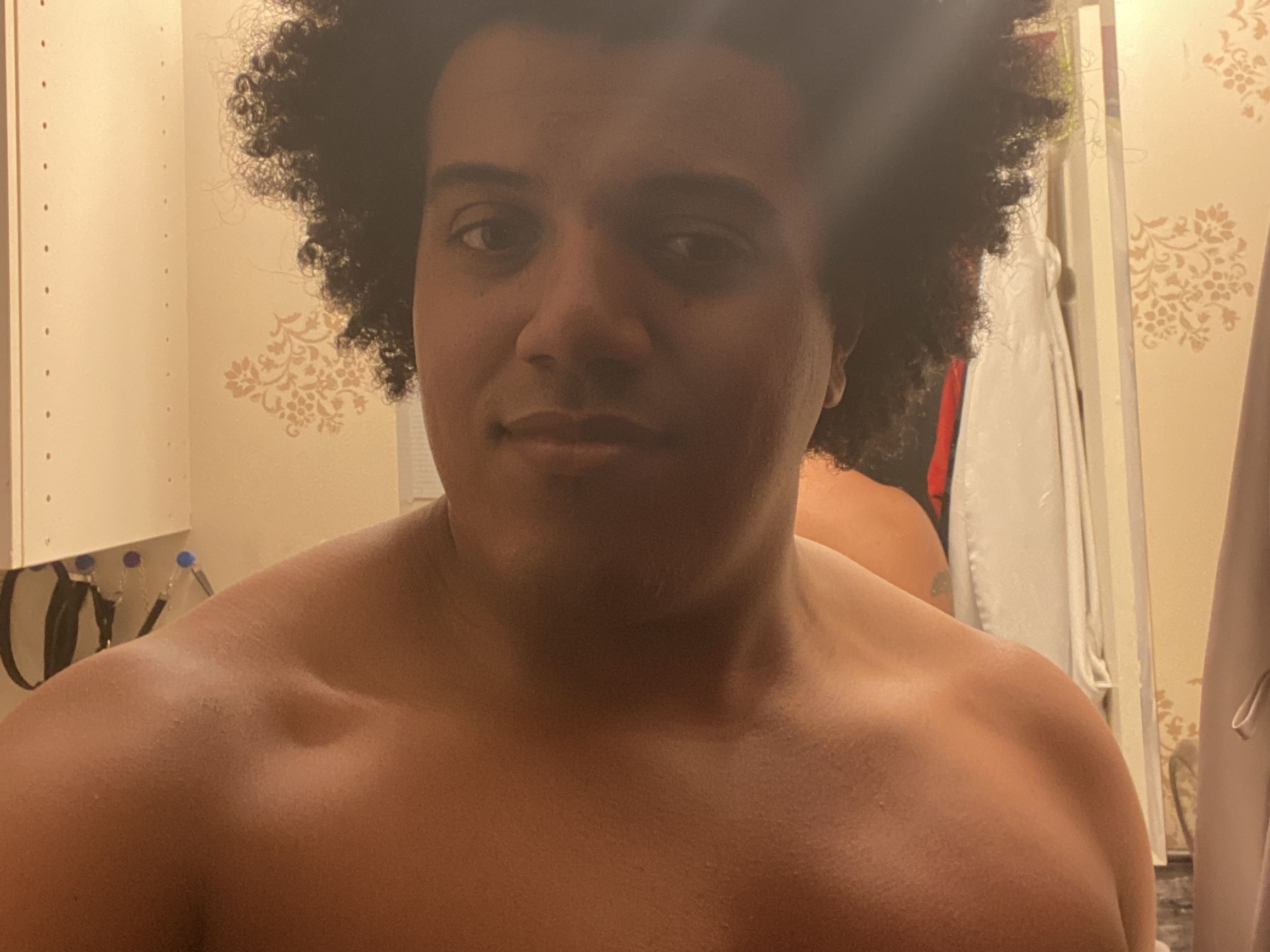 BIGAvery cam model profile picture 