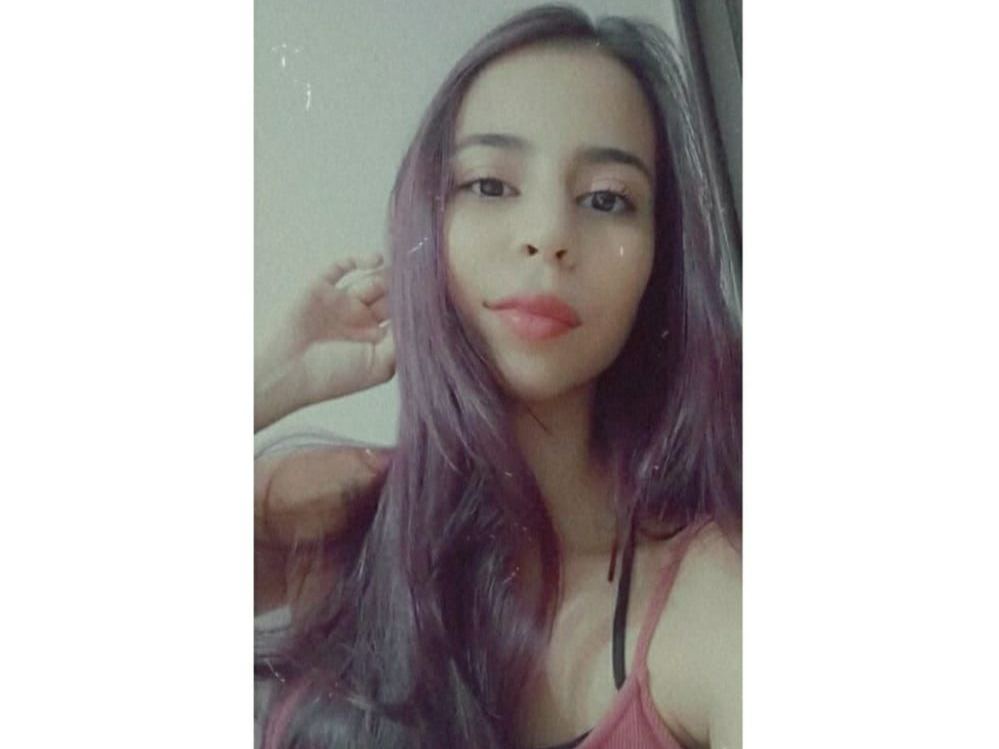 Anaxandra profielfoto van cam model 