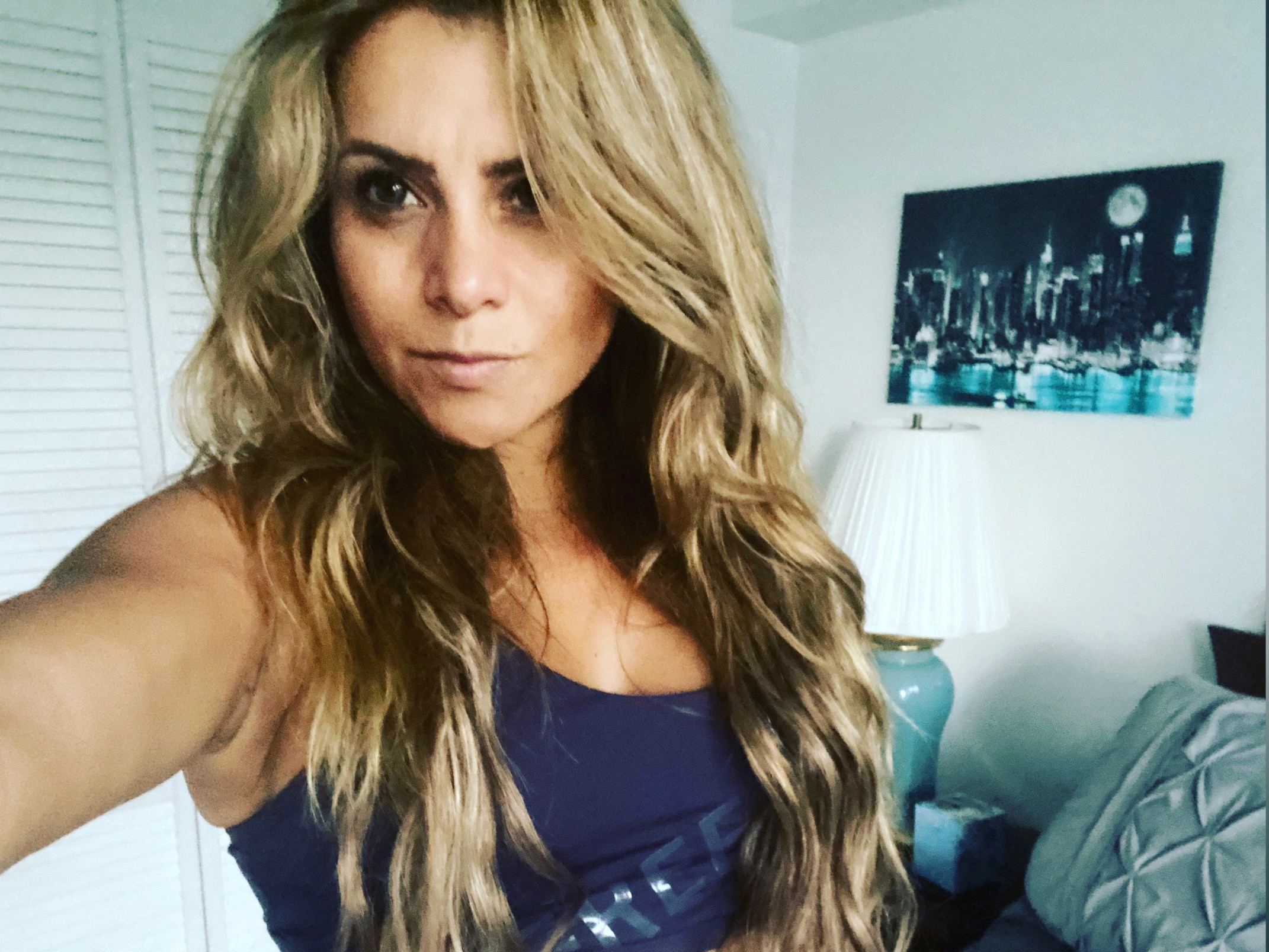 Natalia_Sofia_Lozano profilbild på webbkameramodell 